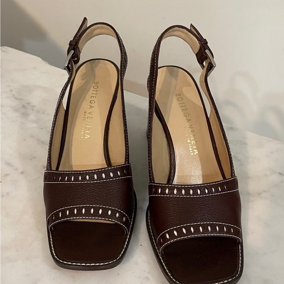 Bottega Veneta Sandals - Picture 9 of 12